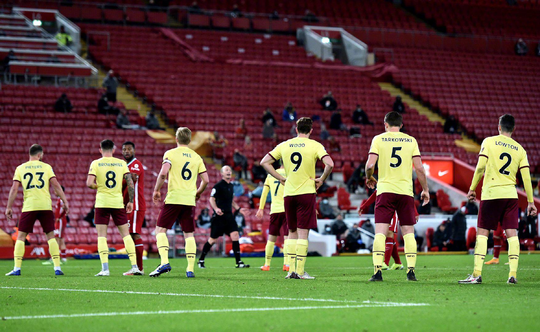 出类拔萃的 出类拔萃的